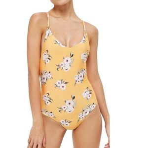 Topshop flower swimsuit 🌼